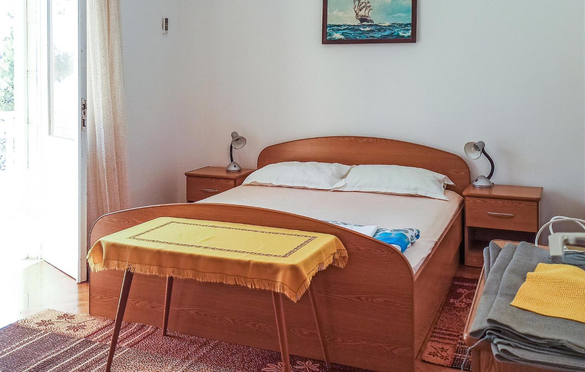 Amazing Apartment In Lumbarda With Kitchen エクステリア 写真