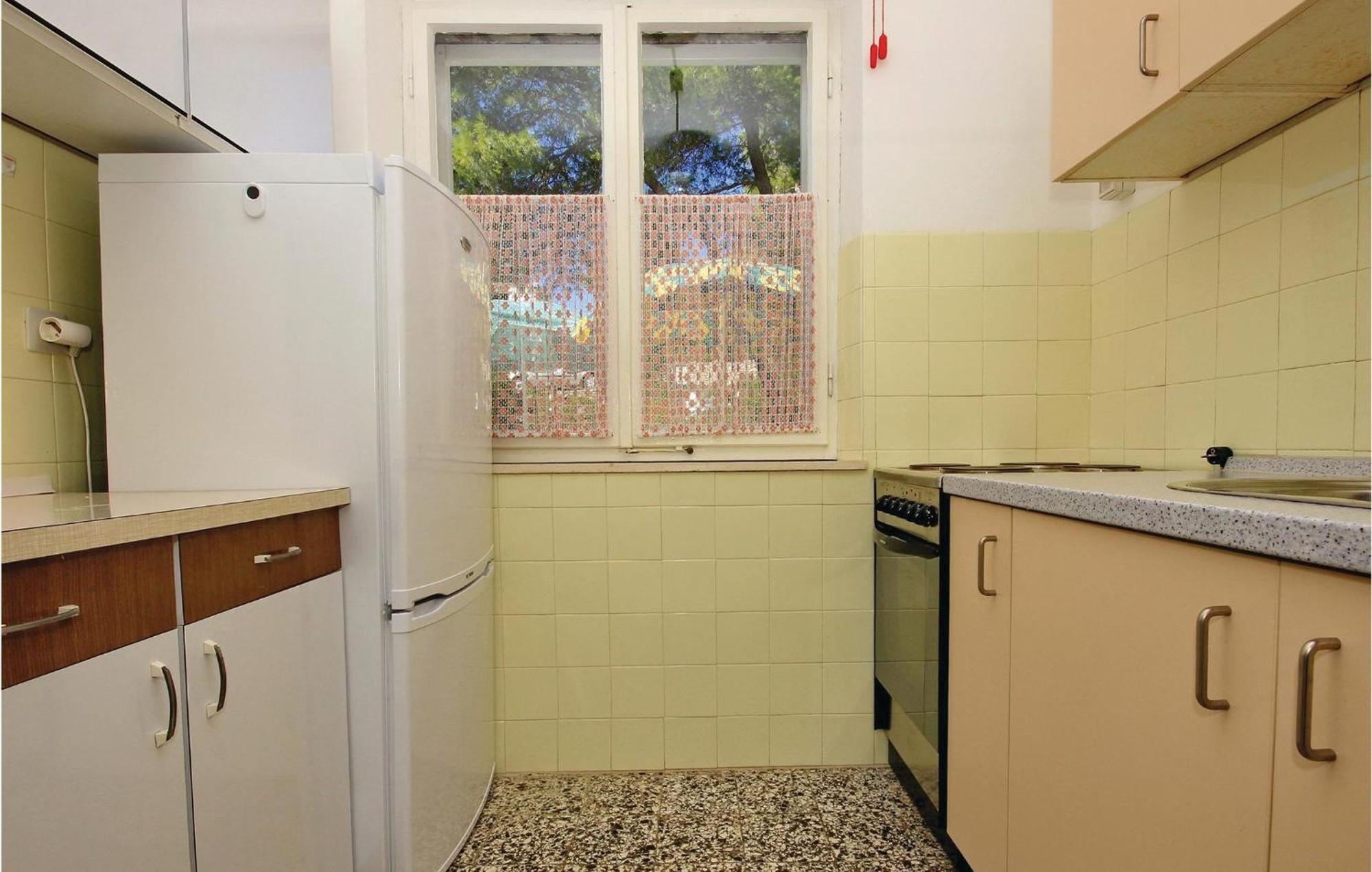 Amazing Apartment In Lumbarda With Kitchen エクステリア 写真